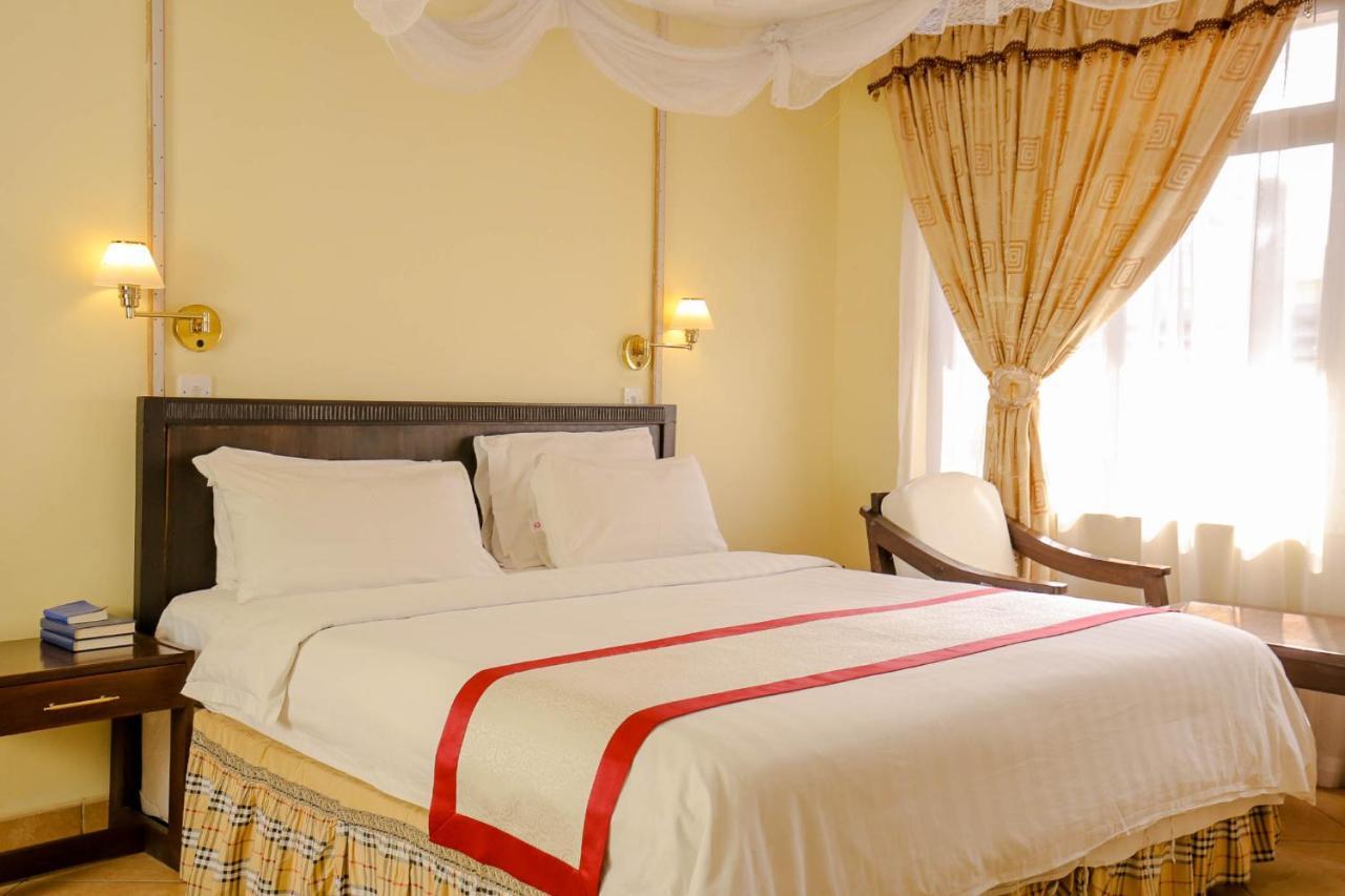 New Safari Hotel Arusha Exteriör bild
