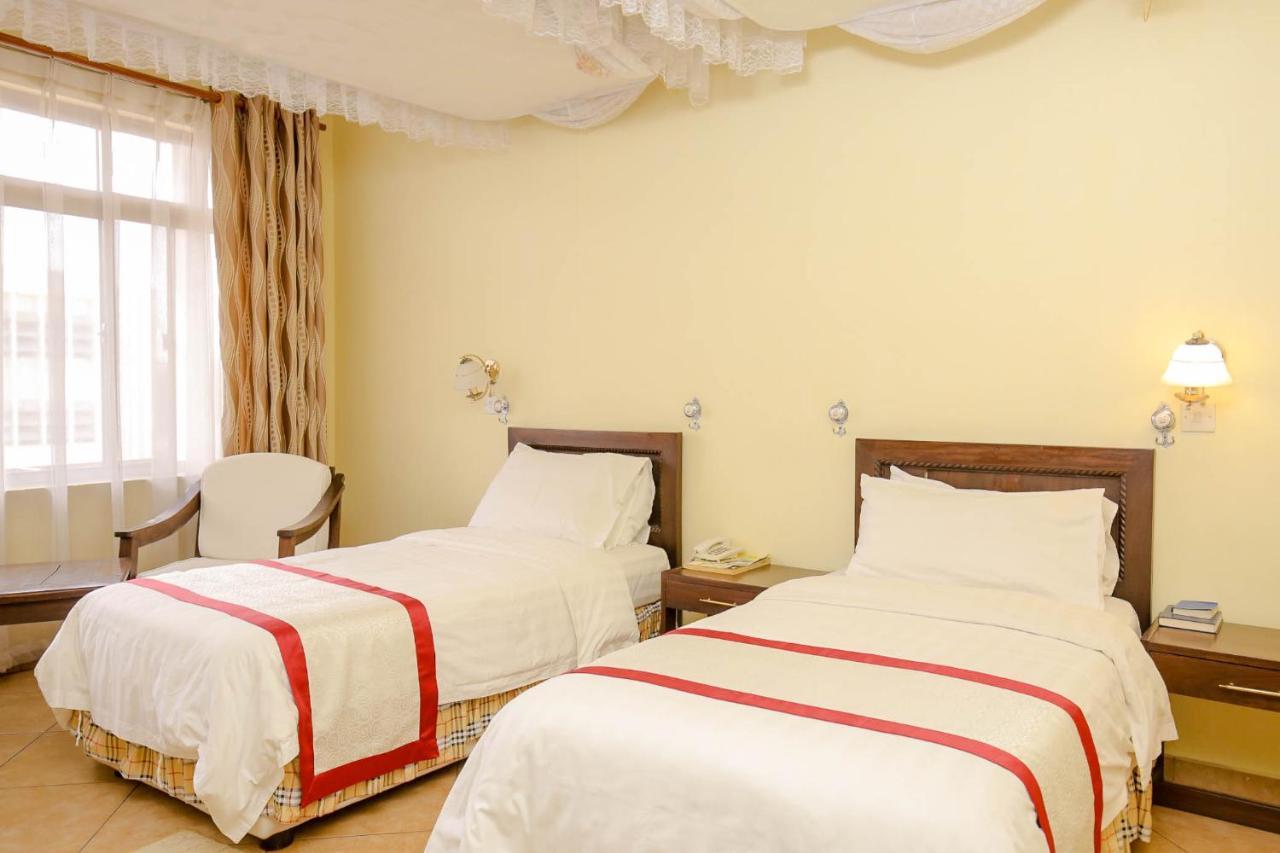 New Safari Hotel Arusha Exteriör bild