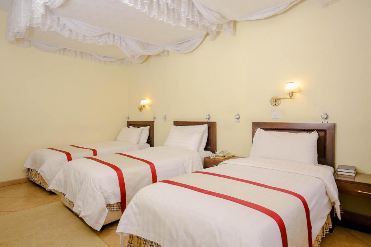 New Safari Hotel Arusha Exteriör bild